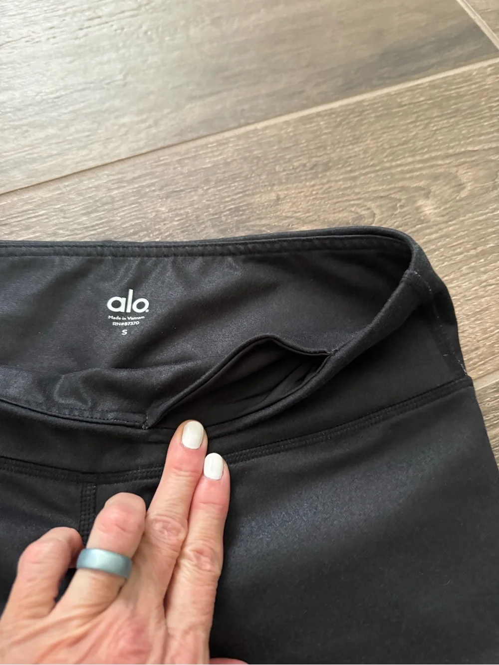 Alo-Black Butterfly Print Leggings-Size S